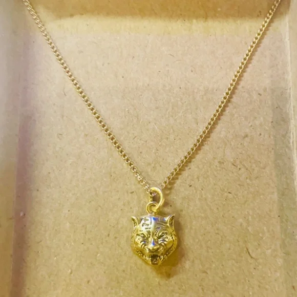 Gucci Angry Cat pendant with free chain - Picture 2 of 4